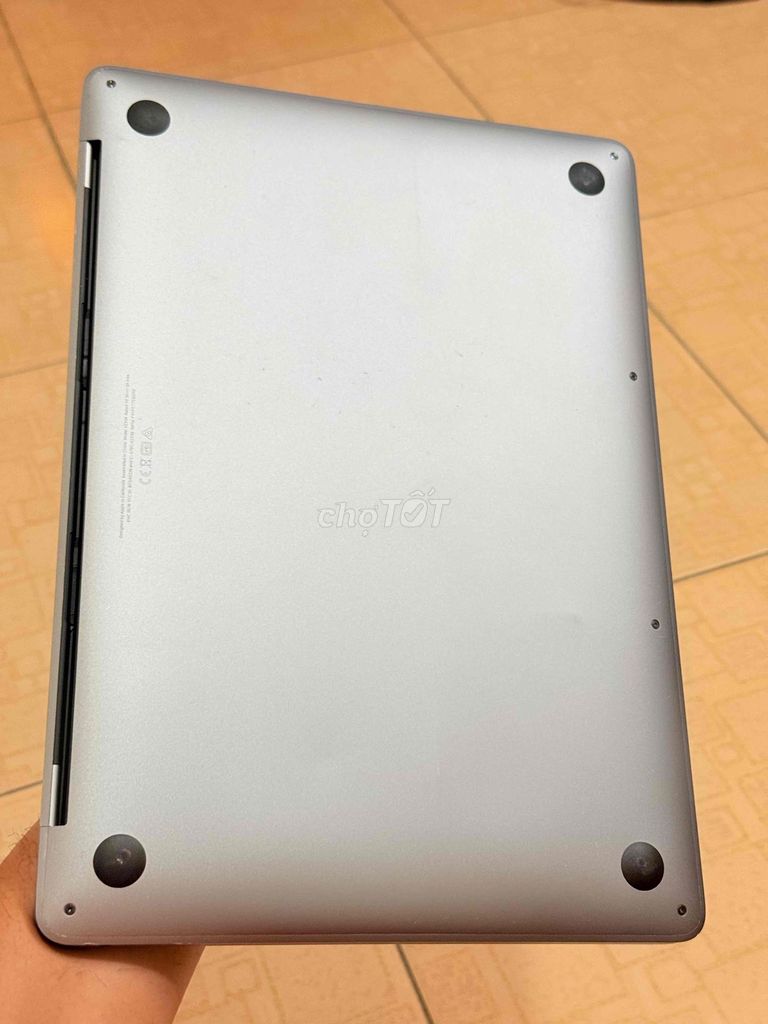 Apple MacBook Pro M1 13 inch 8GB/256GB Bạc. Mua bán Laptop tại Quận Sơn Trà Đà Nẵng được đăng bởi Nguyễn đức quân hình 1