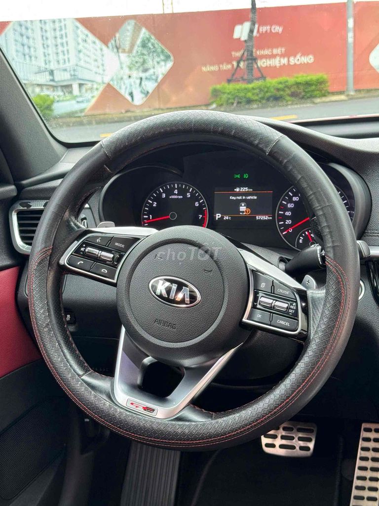 ⭐️ Kia Optima 2.4GTline 2019 - 60000km. Mua bán Ô tô tại Quận Cẩm Lệ Đà Nẵng được đăng bởi Huy Vân Hưng Auto Đà Nẵng hình 14