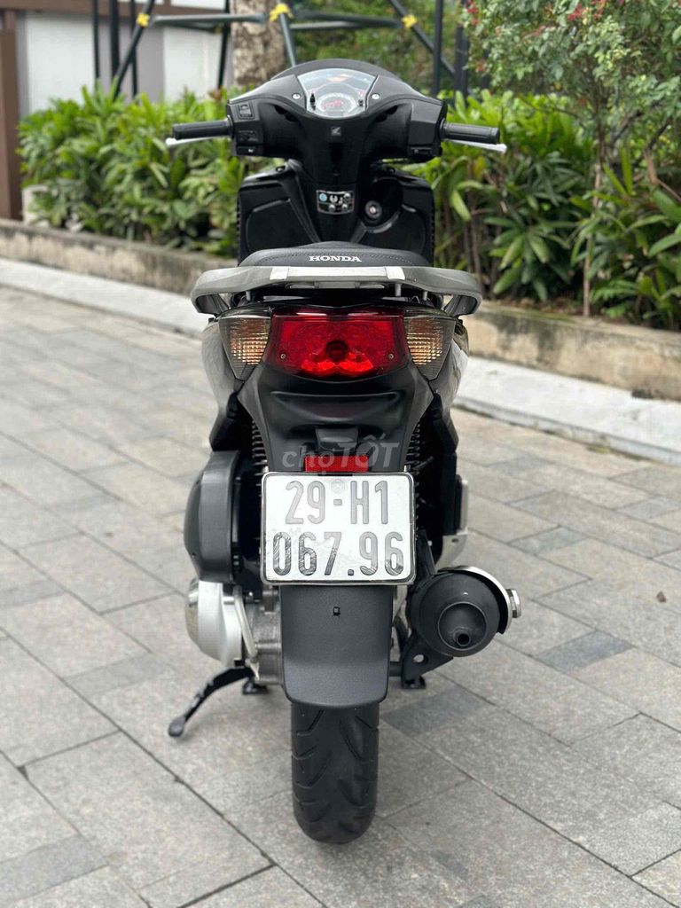 Sh ý 125i đm 102. dkld 2011. Mua bán Xe máy tại Quận Long Biên Hà Nội được đăng bởi Mr Tài Oto hình 16