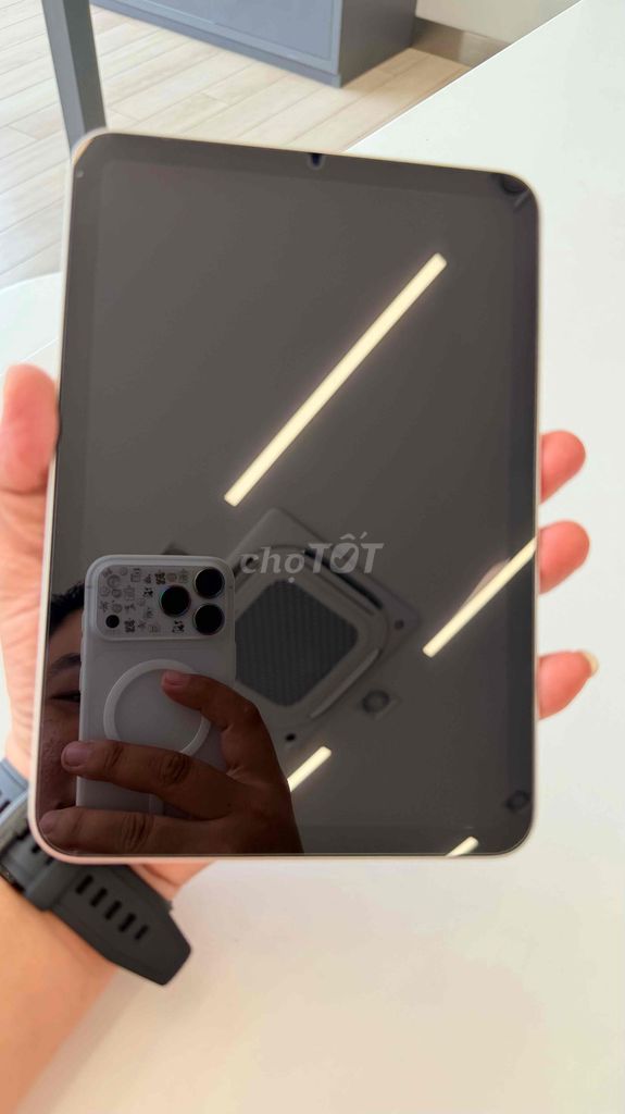 Ipad mini 7 ( A17pro). Mua bán Máy tính bảng tại Thị xã Tân Uyên Bình Dương được đăng bởi Quốc hoà hình 1