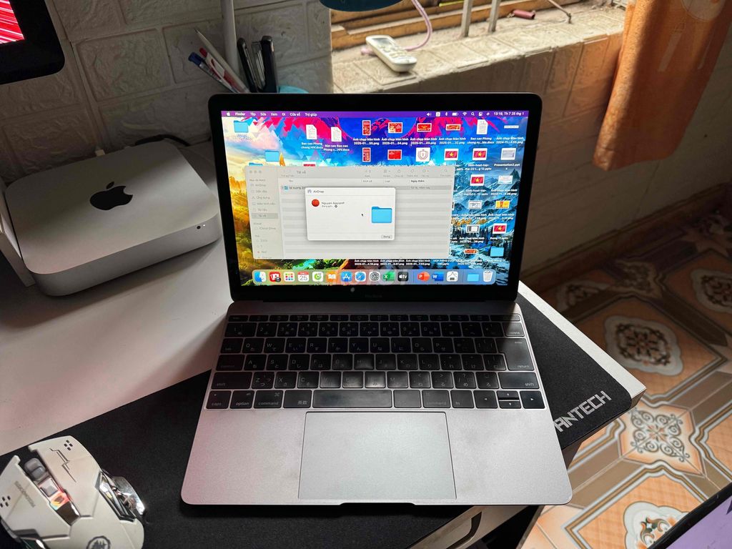 Cuối năm thanh lý con macbook mỏng đẹp