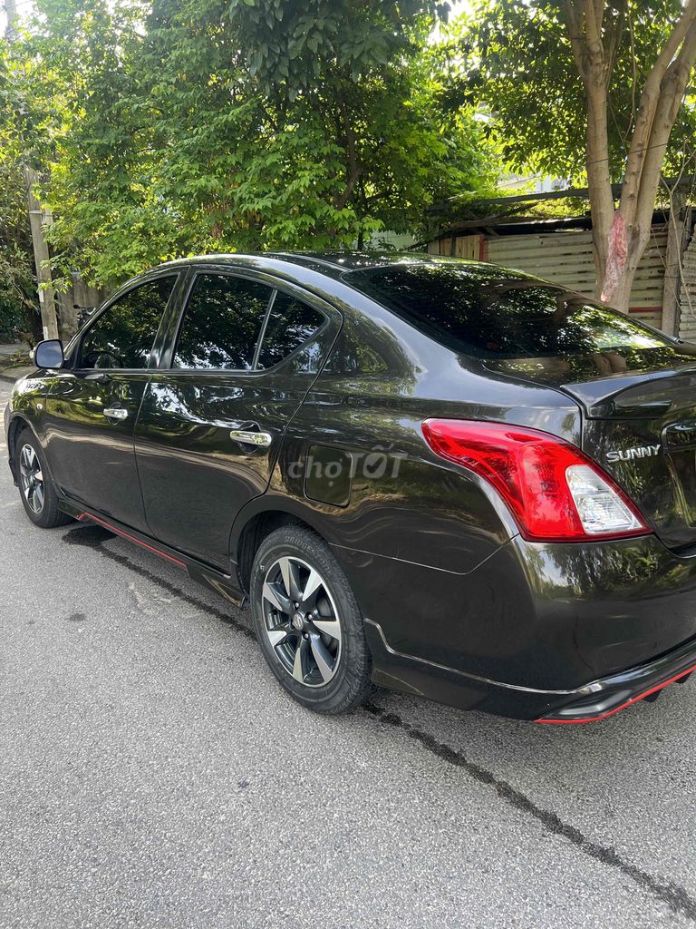 Nissan Sunny 2018 1.5 XV Premium - 89000 km. Mua bán Ô tô tại Quận Liên Chiểu Đà Nẵng được đăng bởi LÊ KHÁNH HUYỀN hình 3