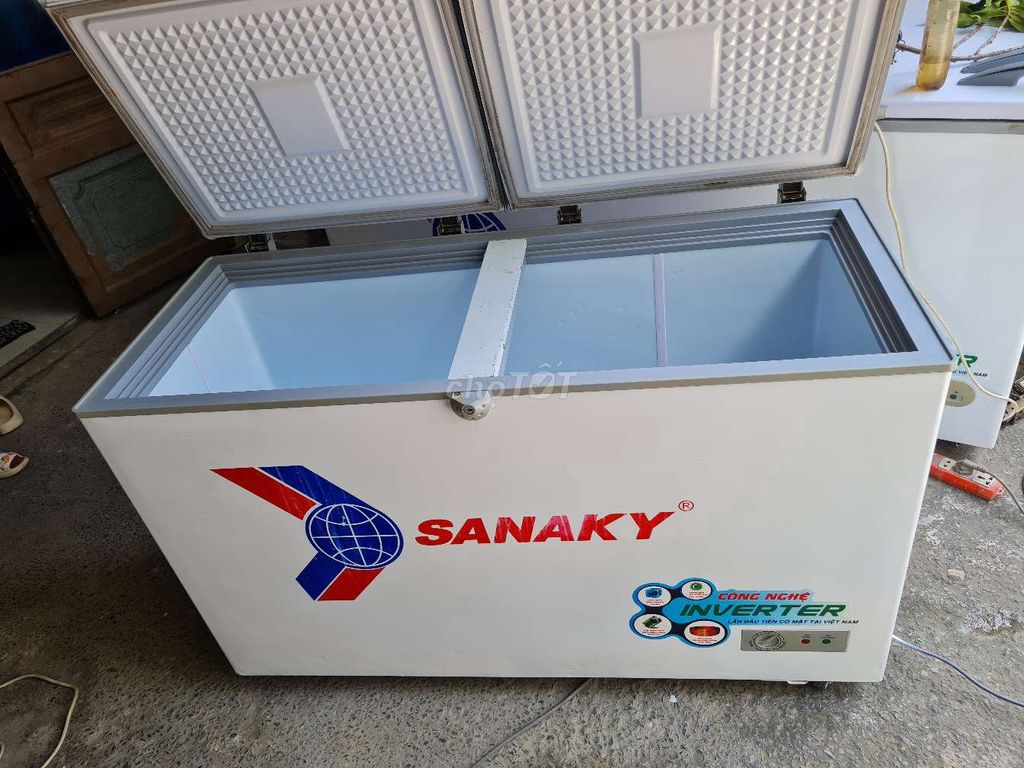 Tủ đông suốt sanaky 400L. Mua bán Tủ lạnh tại Quận Tân Phú Tp Hồ Chí Minh được đăng bởi Hoàng Lan hình 3