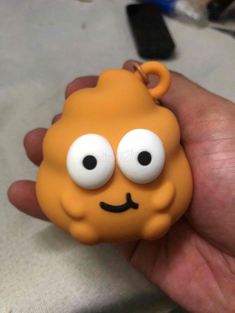 Móc khóa cao su Unisex Cam. Mua bán Sở thích khác tại Quận Ô Môn Cần Thơ được đăng bởi tribui hình 1