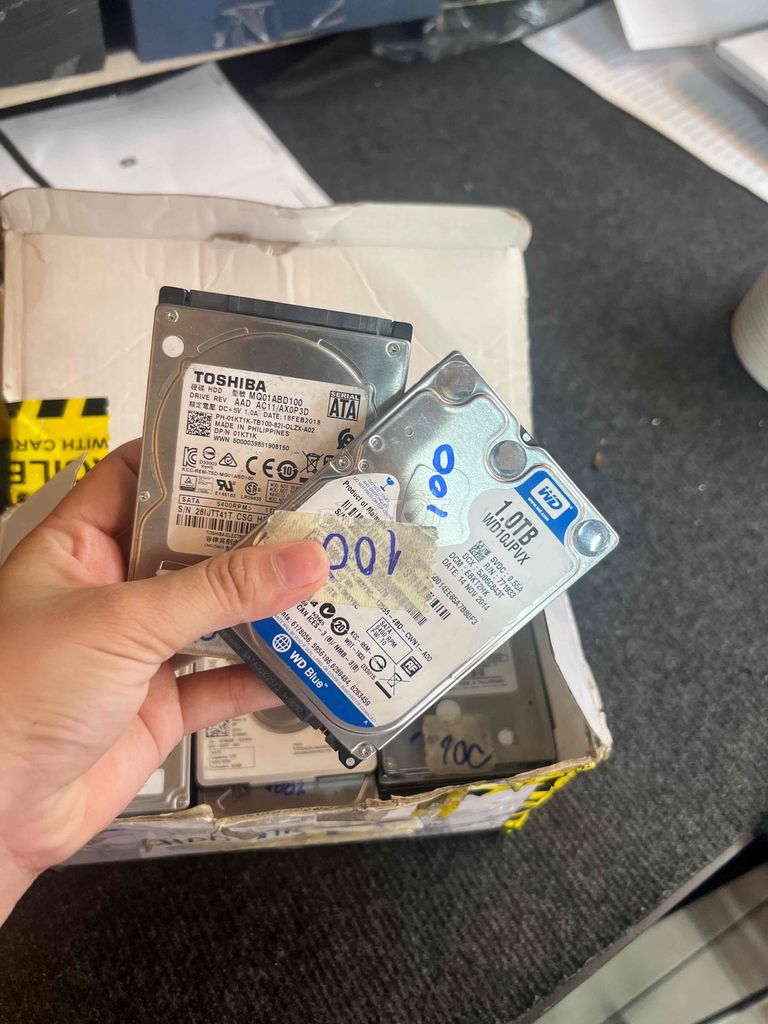 Ổ cứng HDD 1TB 2.5 inch chuyên laptop - ổ di động. Mua bán Linh kiện (RAM, Card...) tại Quận Phú Nhuận Tp Hồ Chí Minh được đăng bởi tiến tài 770 nguyễn kiệm p4 quận phú nhuận hình 1