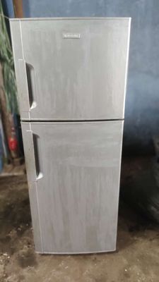 Bán tủ lạnh còn dùng tốt 1200000. Mua bán Tủ lạnh tại Quận Liên Chiểu Đà Nẵng được đăng bởi Tác Trần