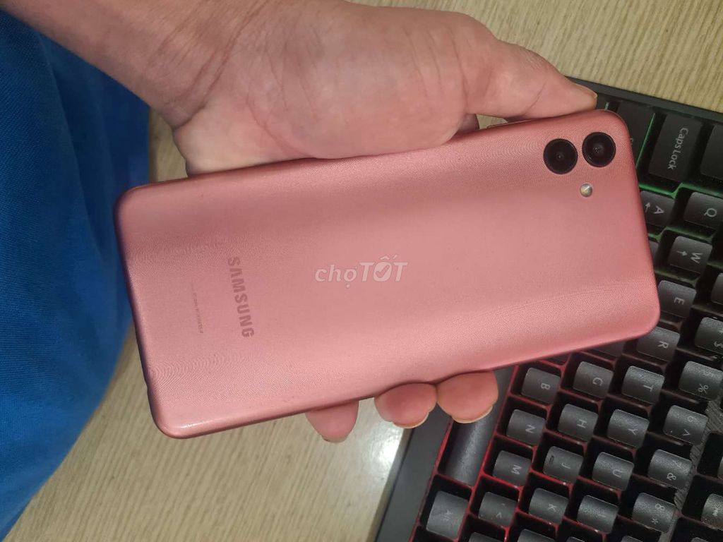 Samsung A04 hồng, màn zin đẹp như mới  . Mua bán Điện thoại tại Thành phố Thủ Đức Tp Hồ Chí Minh được đăng bởi lê văn hải hình 1