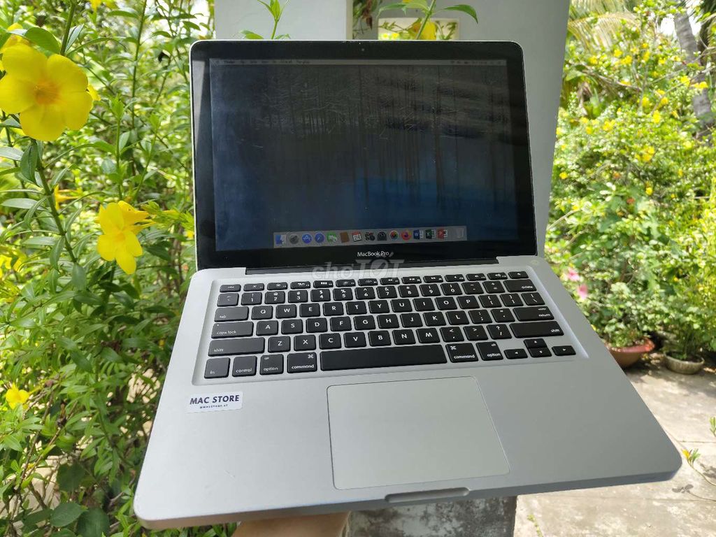 MacBook Pro 2011 - 13 inch i5, Ram 4G, ổ cứng 250G