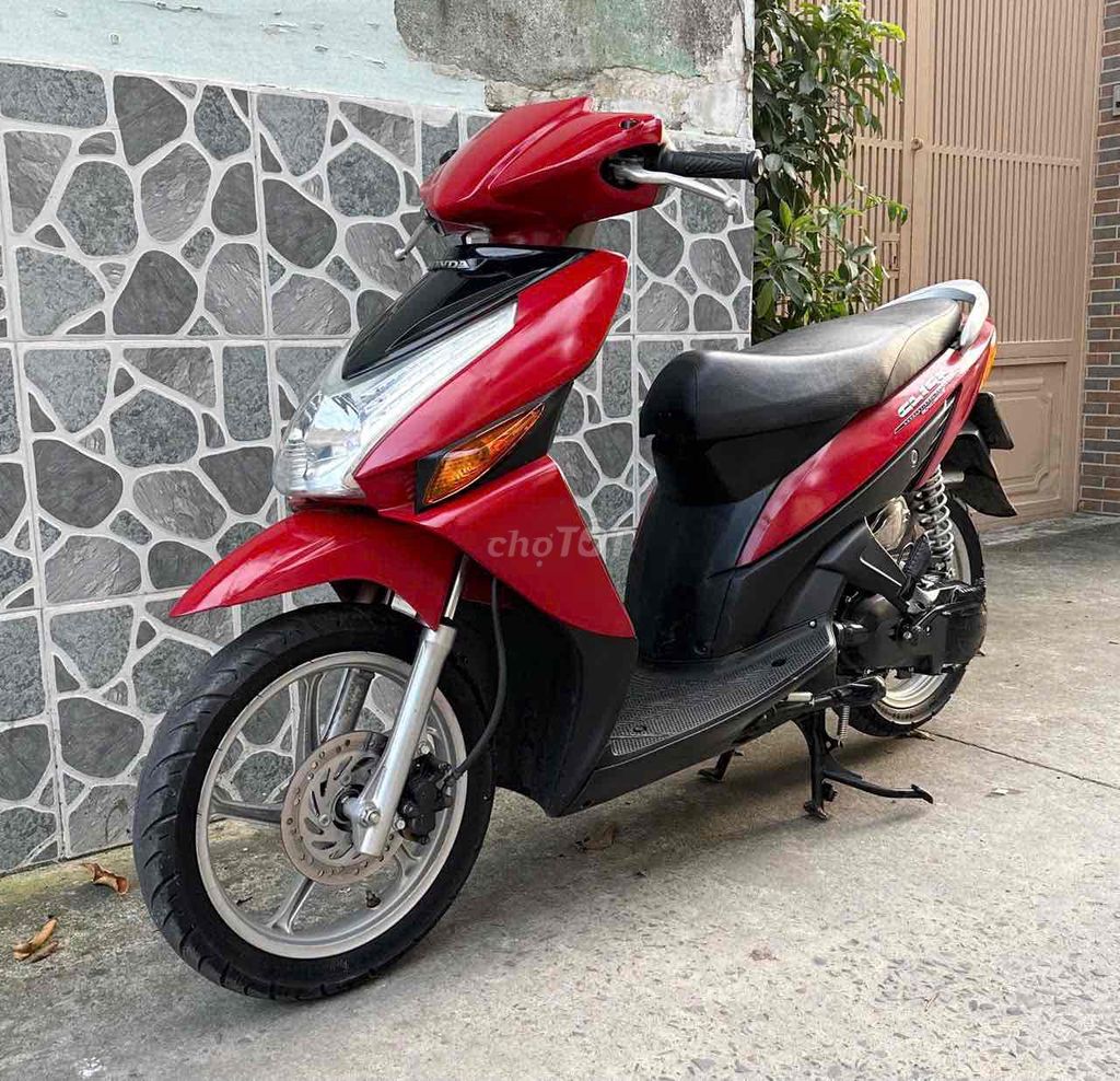 Click đẹp, máy êm thì thầm bao vọt. Mua bán Xe máy tại Quận 8 Tp Hồ Chí Minh được đăng bởi Quân  hình 5