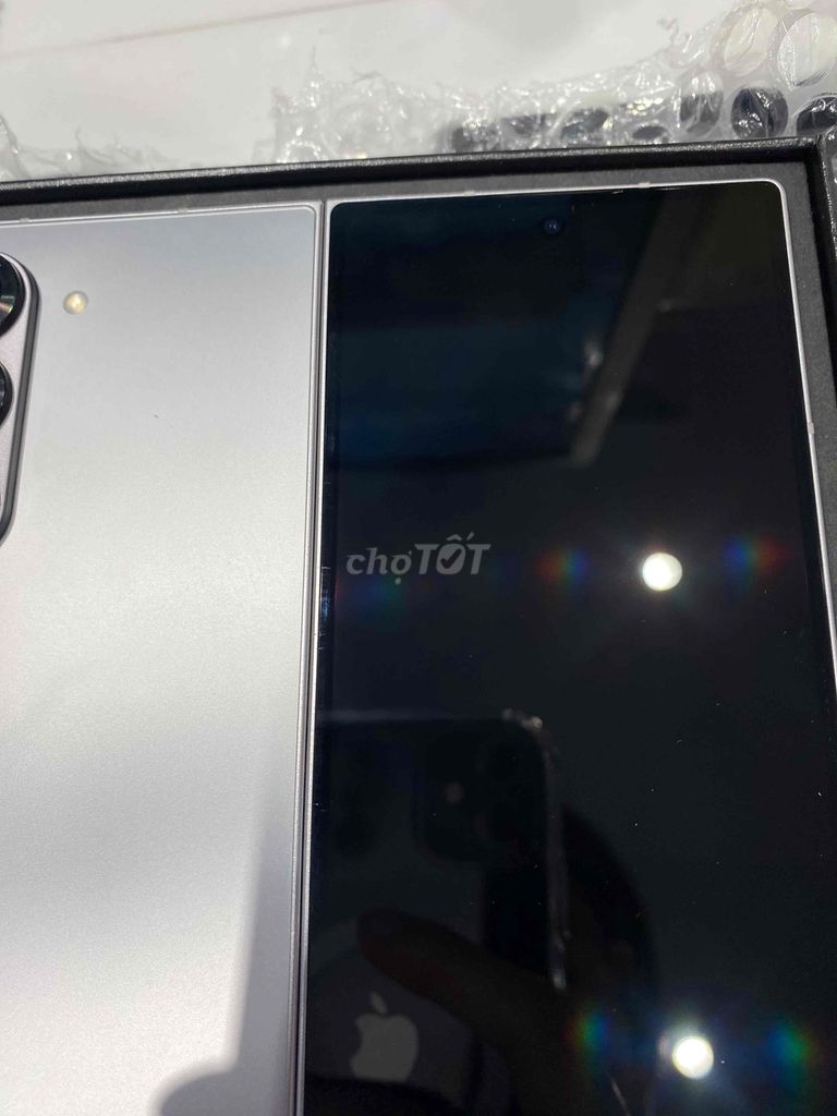 Samsung Fold 6 512GB Bạc 98%. Mua bán Điện thoại tại Quận Long Biên Hà Nội được đăng bởi NGUYỄN THỊ THU hình 1