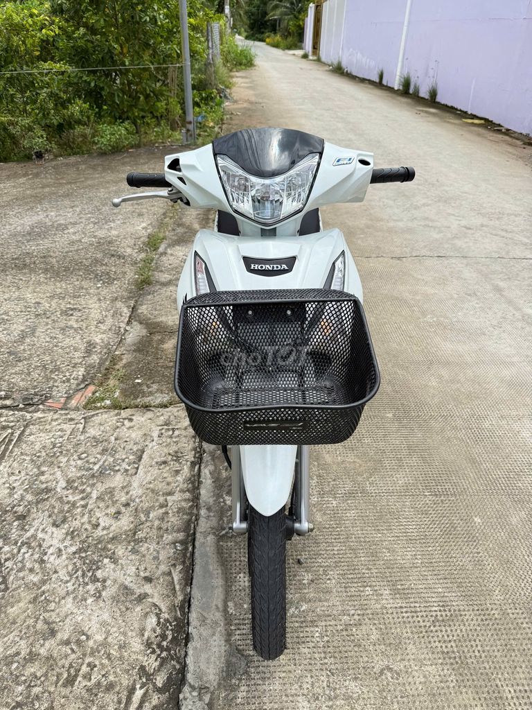 Future 2022. Mua bán Xe máy tại Thành phố Bến Tre Bến Tre được đăng bởi Đỗ nhân nghĩa hình 2