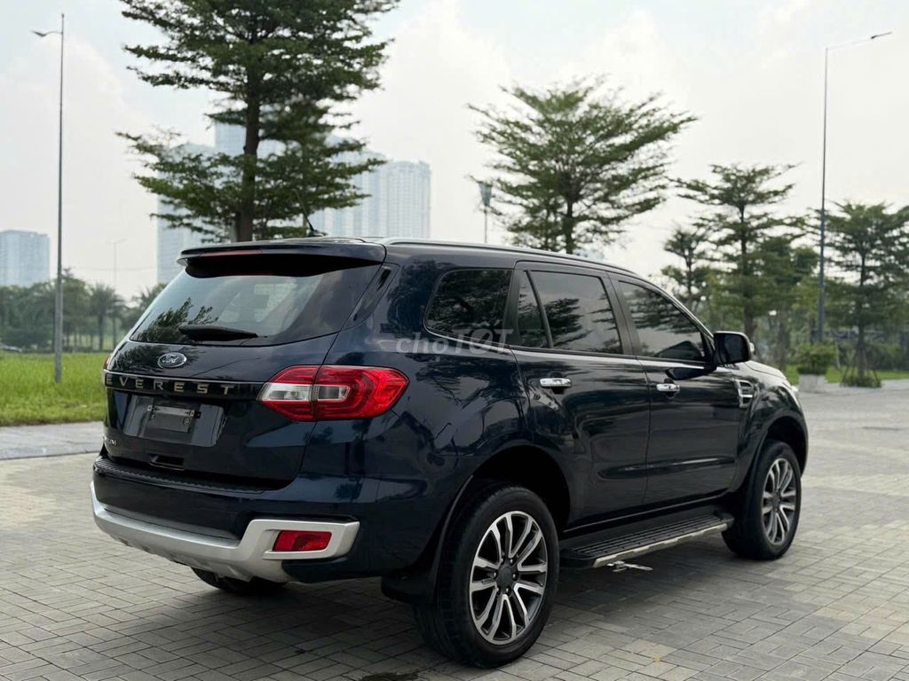 Ford Everest 2021 автомат, дизель, синий, 7 мест