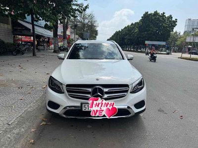 Mercedes-Benz GLC 200 2019 Trắng. Mua bán Ô tô tại Quận Bình Tân Tp Hồ Chí Minh được đăng bởi  Mãnh