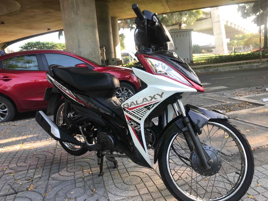 SYM Галакси 50cc черный, белый, красный