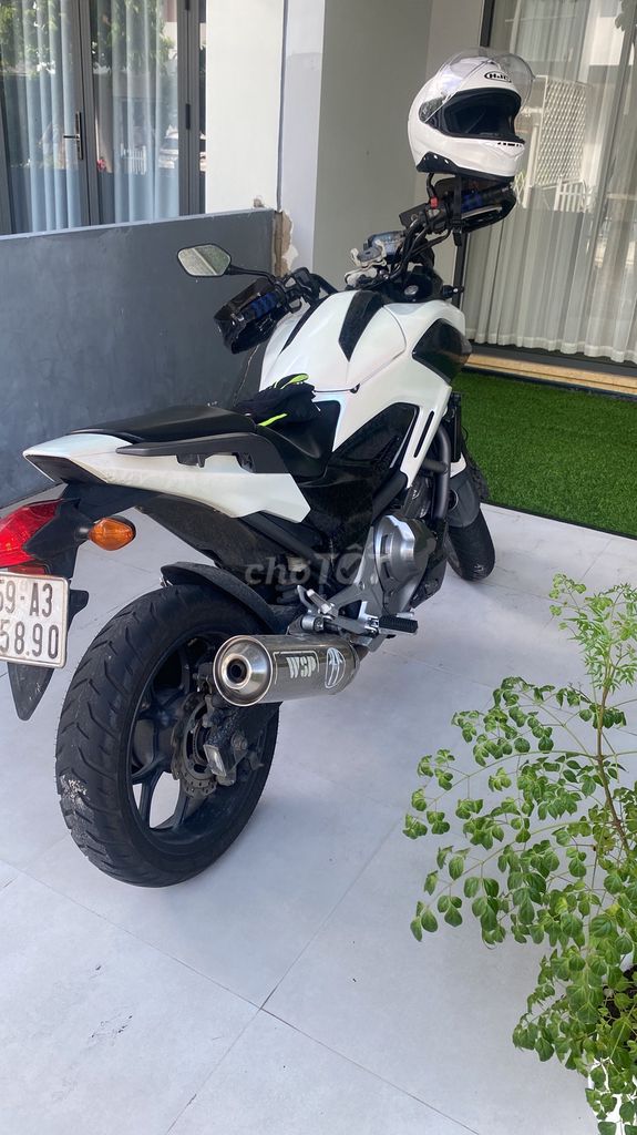 Honda NC700D DCT 2017 trắng ngọc + carbon, 42k km. Mua bán Xe máy tại Thành phố Nha Trang Khánh Hòa được đăng bởi Владлен Масловский hình 3
