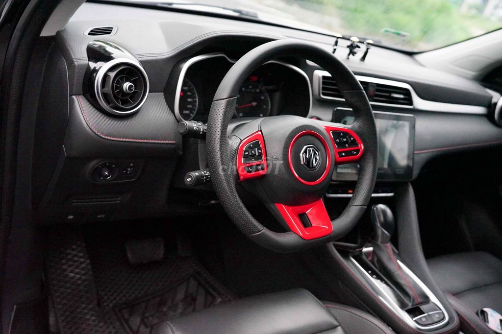 SUV MG ZS 2022 - odo 2v siêu lướt, có bank 70%. Mua bán Ô tô tại Thành phố Thủ Đức Tp Hồ Chí Minh được đăng bởi Thi Moto Thủ Đức hình 18