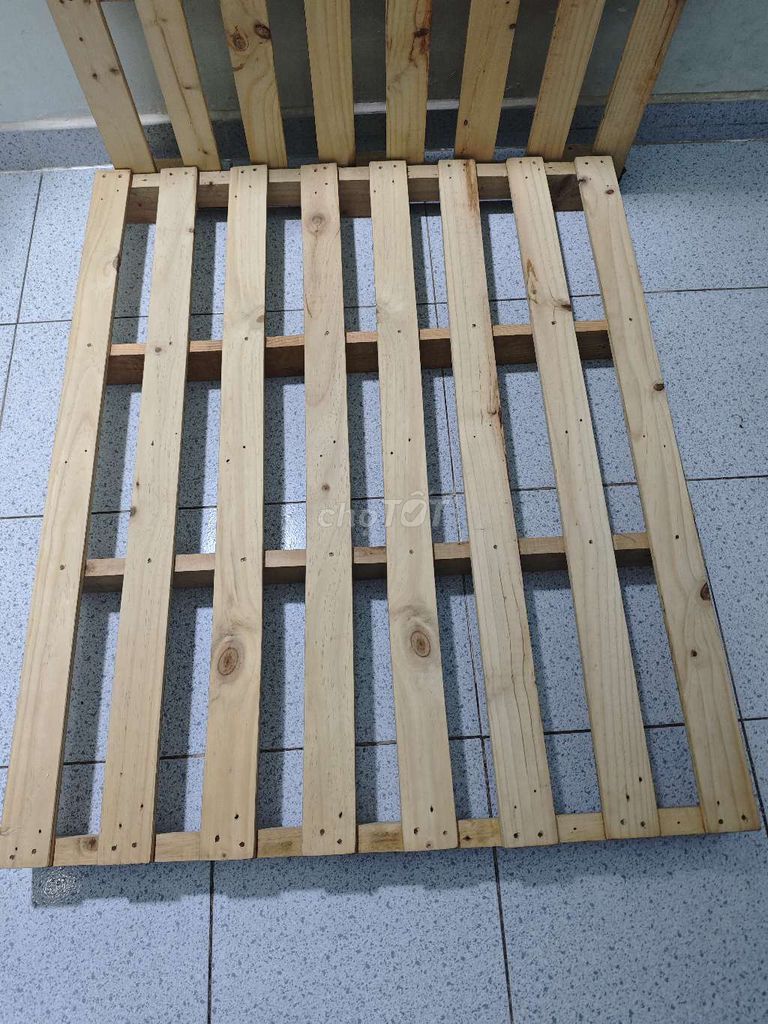 Bán lại Pallet 1mx2m giá rẻ cho ai cần