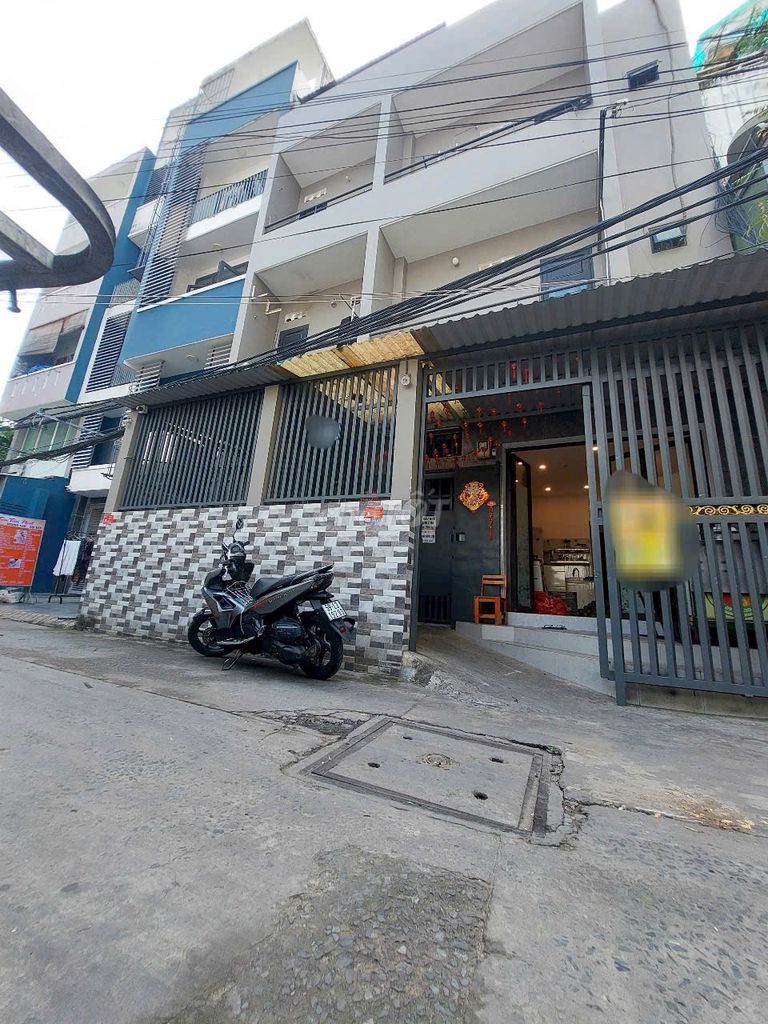 Bán CHDV hẻm xe hơi đậu ngay cửa, Tám Danh  P4 Quận 8