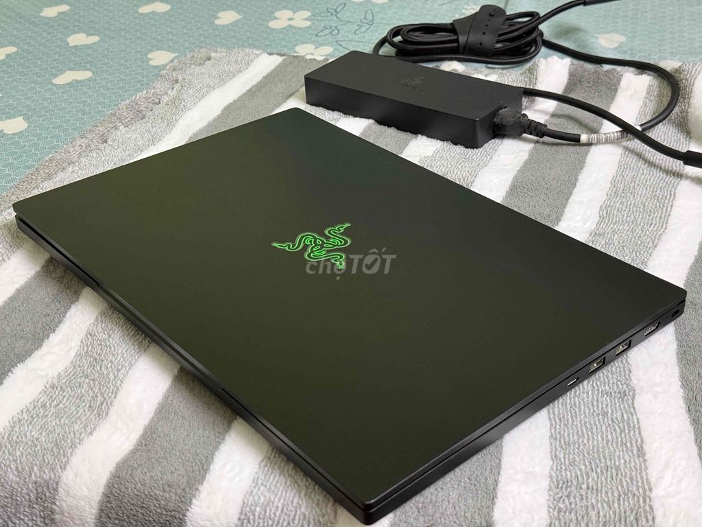 Razer Blade 15 i7-10875H 15.6 inch 16GB/512GB. Mua bán Laptop tại Quận 8 Tp Hồ Chí Minh được đăng bởi Chiến hình 1