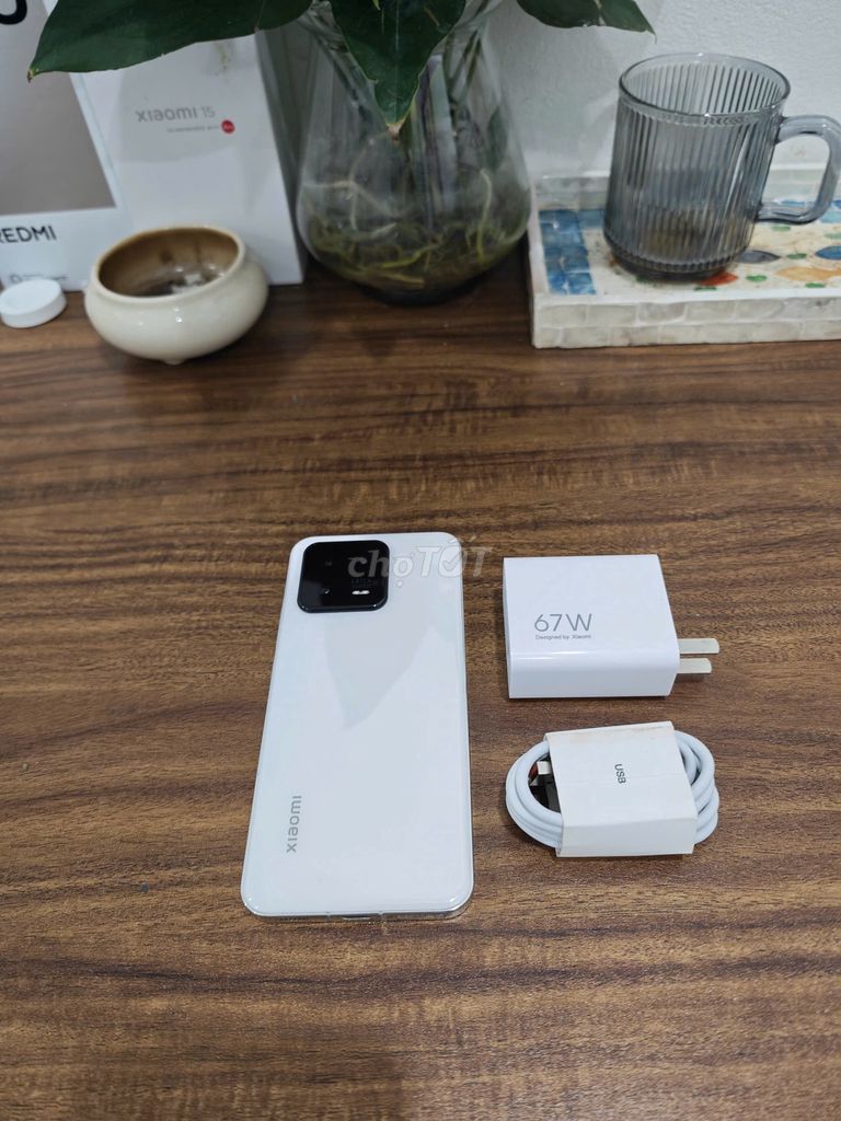 Xiaomi Mi 13 5G 12/256 Trắng Quốc Tế sạc67w có COD. Mua bán Điện thoại tại Quận Hoàng Mai Hà Nội được đăng bởi Trần Ngọc Hiếu hình 1