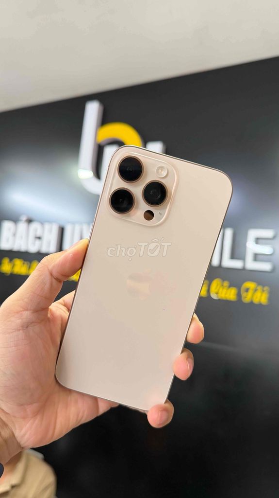 iPhone 16 Pro Max VN/A Vàng Sa Mạc Pin 93%. Mua bán Điện thoại tại Quận Bình Thạnh Tp Hồ Chí Minh được đăng bởi Phan Việt hình 1