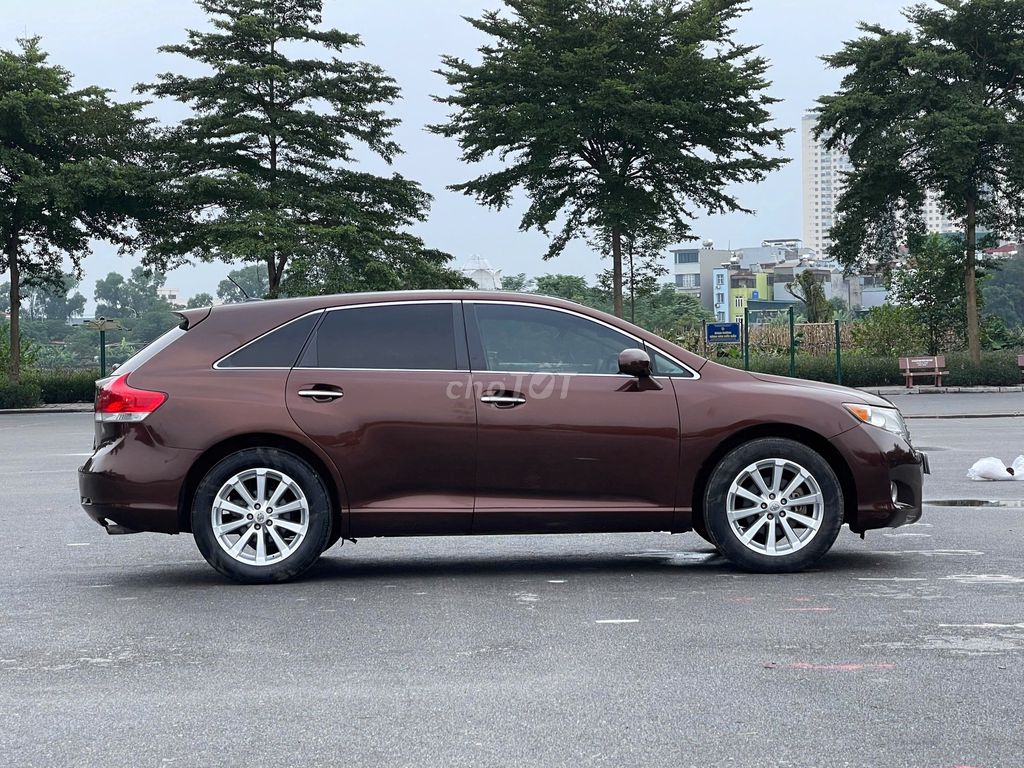 Toyota Venza 2.7 bản Full kịch HÀNG SƯU TẦM HIẾM. Mua bán Ô tô tại Quận Thanh Xuân Hà Nội được đăng bởi Vạn Phát  Auto hình 4
