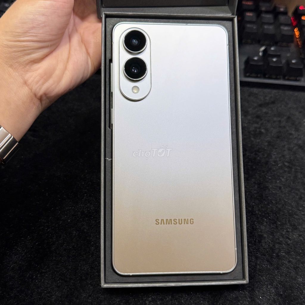 Samsung Galaxy S25 Edge 512G SSVN. Mua bán Điện thoại tại Quận Liên Chiểu Đà Nẵng được đăng bởi Alovietstore Đà Nẵng hình 1
