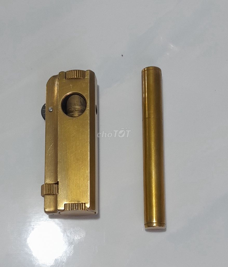 Bật lửa đồng thau Vàng đồng. Mua bán Đồ sưu tầm, đồ cổ tại Huyện Phú Tân Cà Mau được đăng bởi le phong hình 1