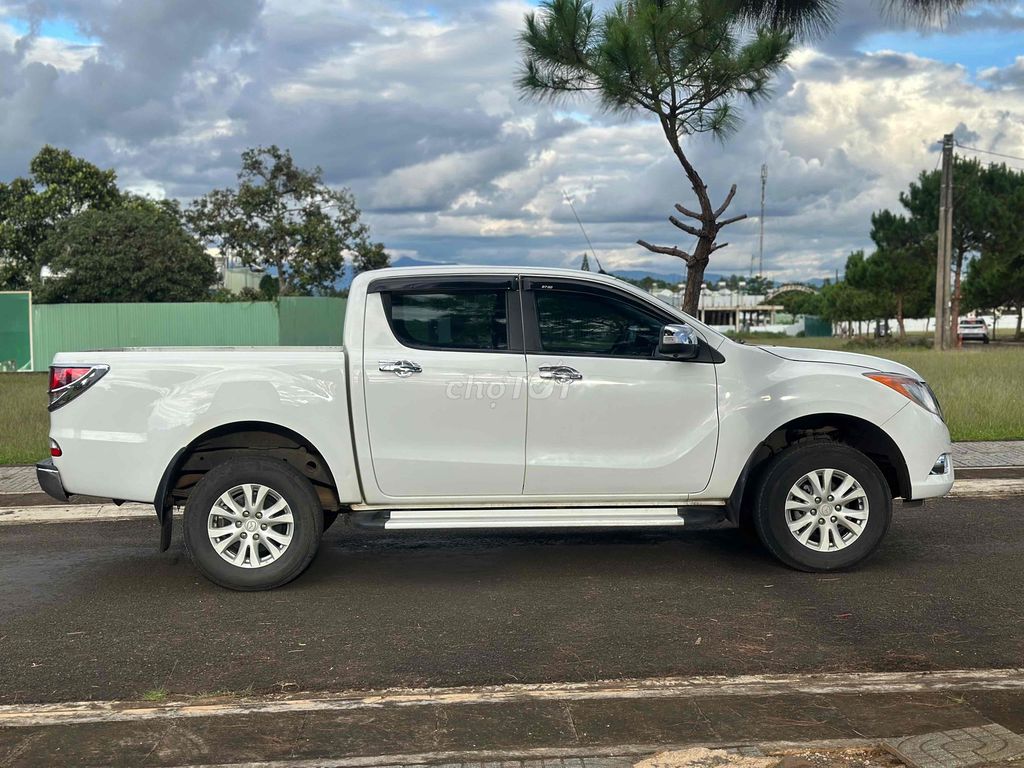 Mazda BT 50 2015 2.2L 4x2 AT - 10000 km. Mua bán Ô tô tại Thành phố Pleiku Gia Lai được đăng bởi Xe Máy Nguyễn Vũ Gialai hình 6