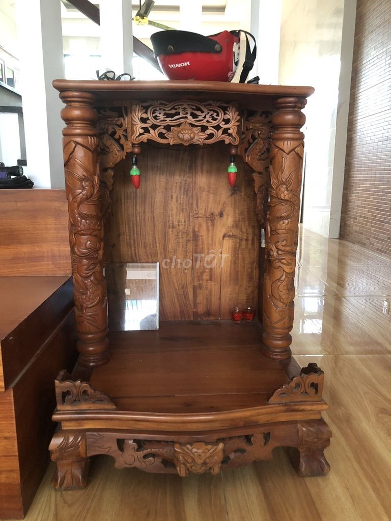 BÁN RẺ BÀN THỜ THẦN TÀI-ÔNG ĐỊA GỖ CĂM XE. Mua bán Nội thất, đồ gia dụng khác tại Thành phố Thủ Đức Tp Hồ Chí Minh được đăng bởi Nguyễn Thao hình 1