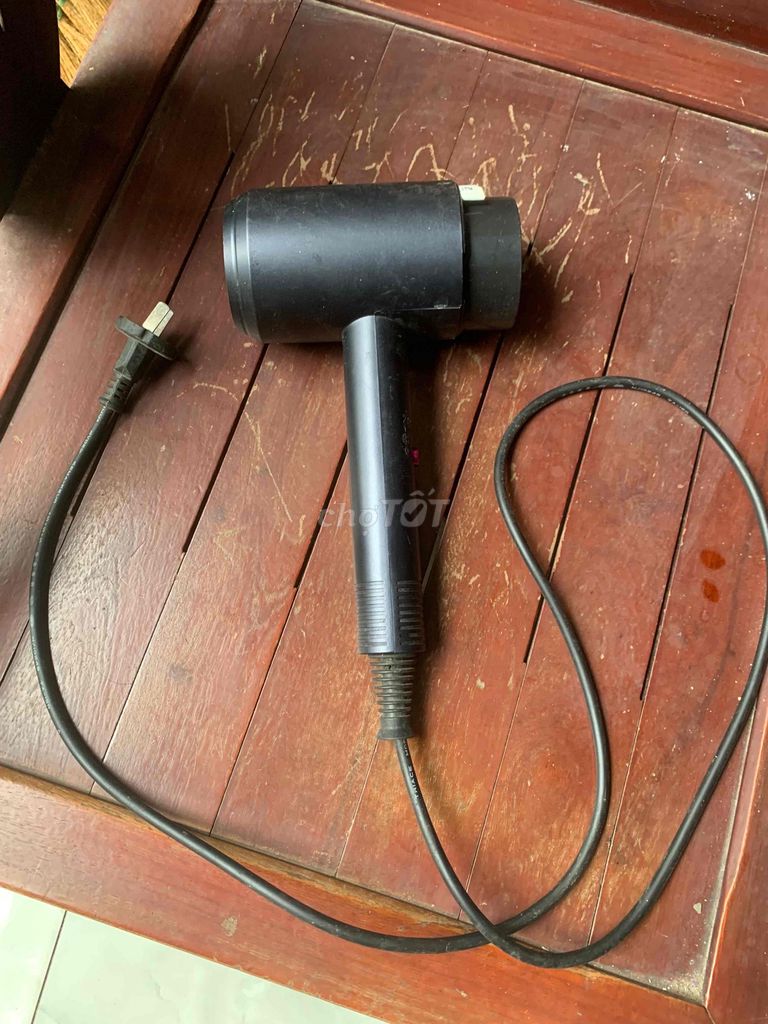 Máy sấy tóc màu Đen. Mua bán Nội thất, đồ gia dụng khác tại Quận Nam Từ Liêm Hà Nội được đăng bởi Hung hình 1