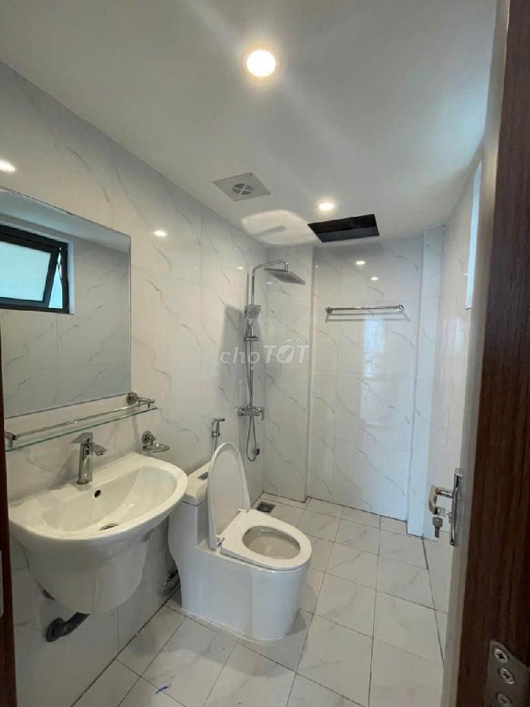 Nhà Tây Trà, hiếm, mới kính kong, 33m2 5 tầng, 15m ra ô tô, giá 6.2 tỷ. Mua bán nhà ở tại Quận Hoàng Mai Hà Nội được đăng bởi Nguyễn Văn Mạnh hình 2