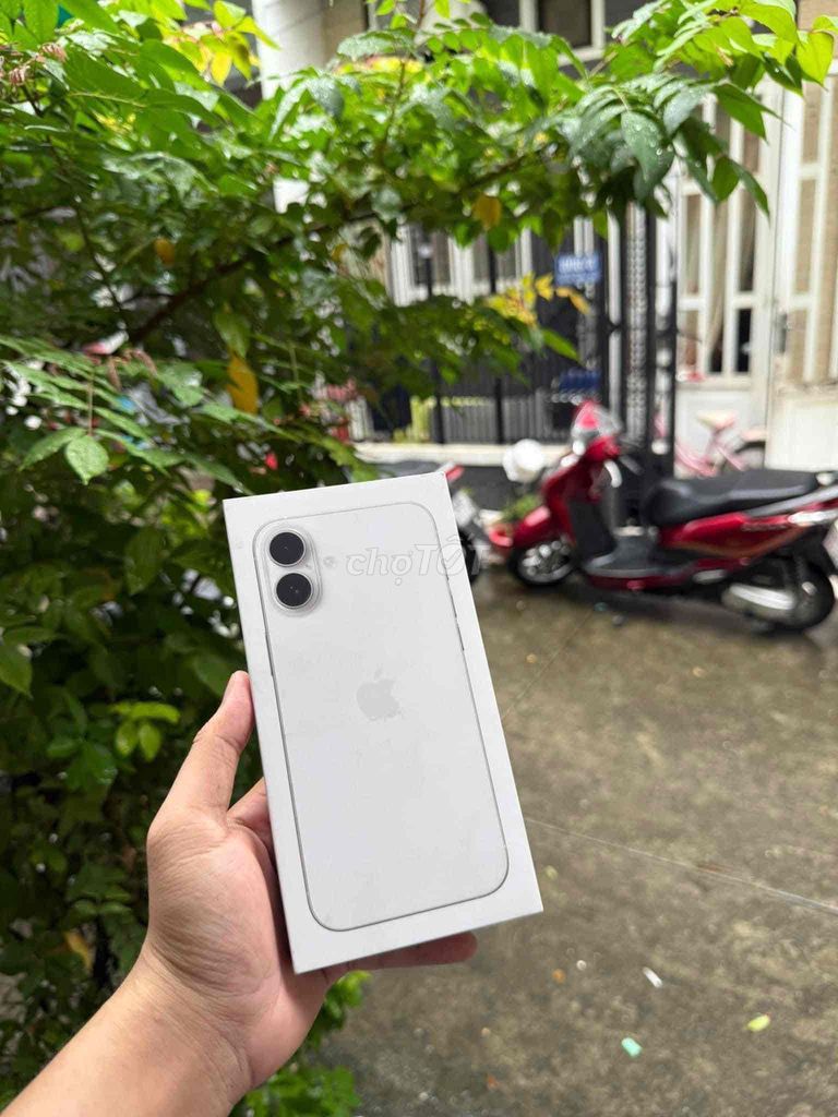 iPhone 16 Plus 128G TRẮNG FULLBOX APPLE 11/2025. Mua bán Điện thoại tại Quận Thanh Xuân Hà Nội được đăng bởi Nguyễn Huy Dũng hình 1