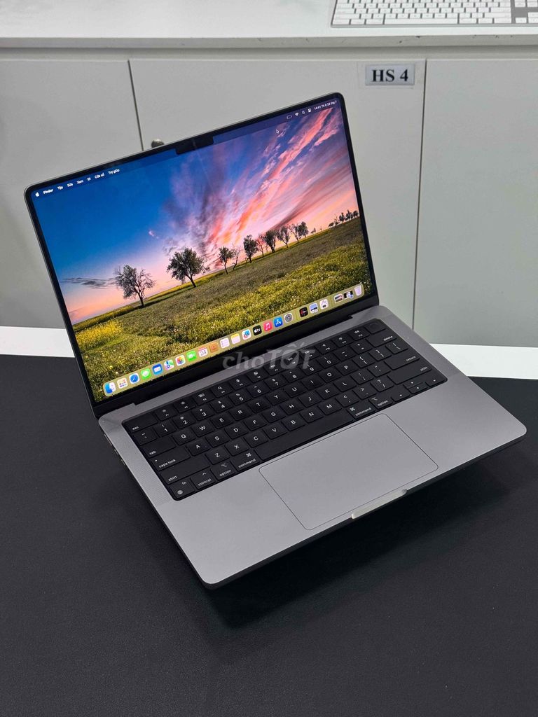 MacBook Pro 14” M2 Pro 32GB/512GB 99% nguyên zin. Mua bán Laptop tại Quận 10 Tp Hồ Chí Minh được đăng bởi Viễn Huy Shop hình 1