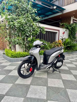 Honda SH Mode 2018 Bạc