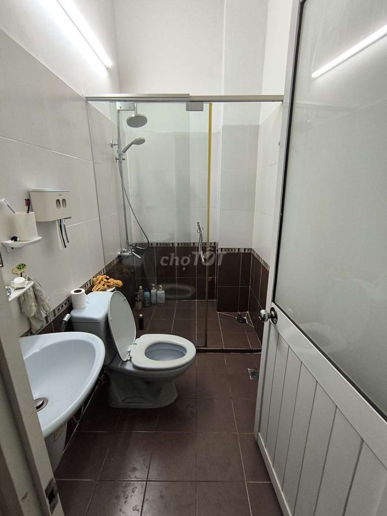 CHDV 15 м2, полностью отремонтированная мебель, цена 3,5 т.р.