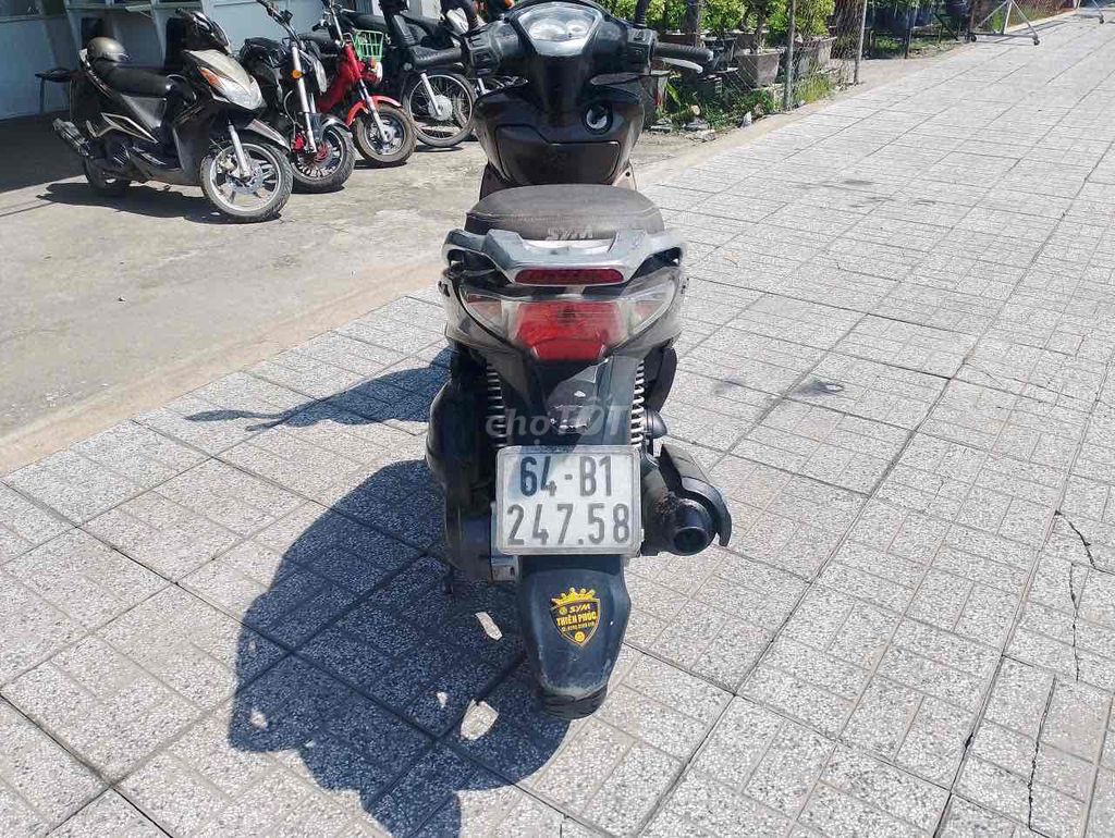 SYM Shark màu Nâu. Mua bán Xe máy tại Quận Ninh Kiều Cần Thơ được đăng bởi đầy cửa hàng cầu hưng lợi nk cần thơ hình 3