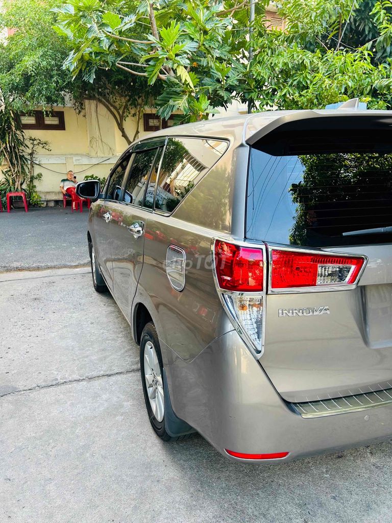 Toyota Innova 2017 2.0E - 140000 km. Mua bán Ô tô tại Thành phố Tuy Hòa Phú Yên được đăng bởi Lịch hình 4