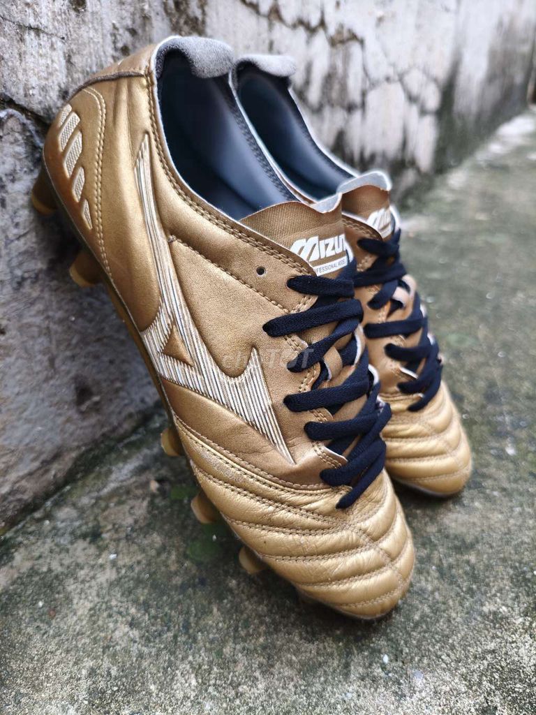 Giày đá bóng Mizuno Neo 2 Pro FG Vàng đồng Nam. Mua bán Giày dép tại Quận 12 Tp Hồ Chí Minh được đăng bởi Hoàng Thiên hình 1