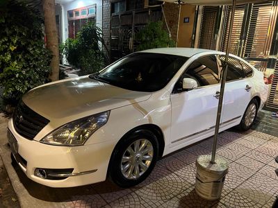 Nissan Teana 2010 2.0 AT nguyên bản