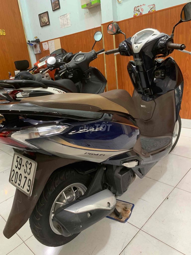 Honda Lead 2019 Smartkey Сине-черный отличный