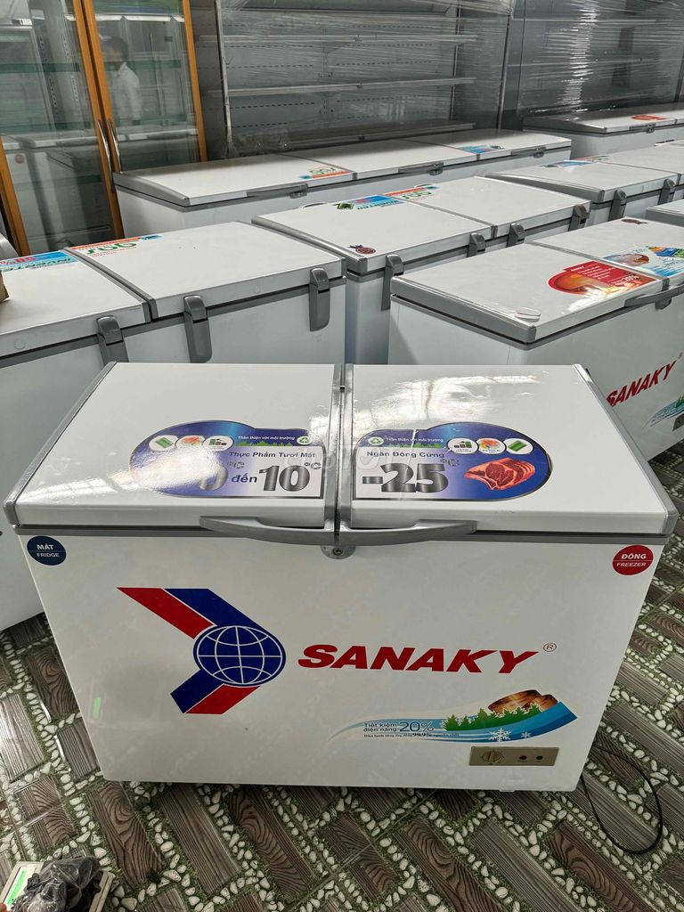 tủ đông/mát sanaky 220l