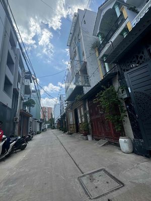 1 Trệt 1 Lửng FUll Nội Thất Hiệp Tân. Cho thuê nhà ở tại Quận Tân Phú Tp Hồ Chí Minh được đăng bởi Quốc Triệu