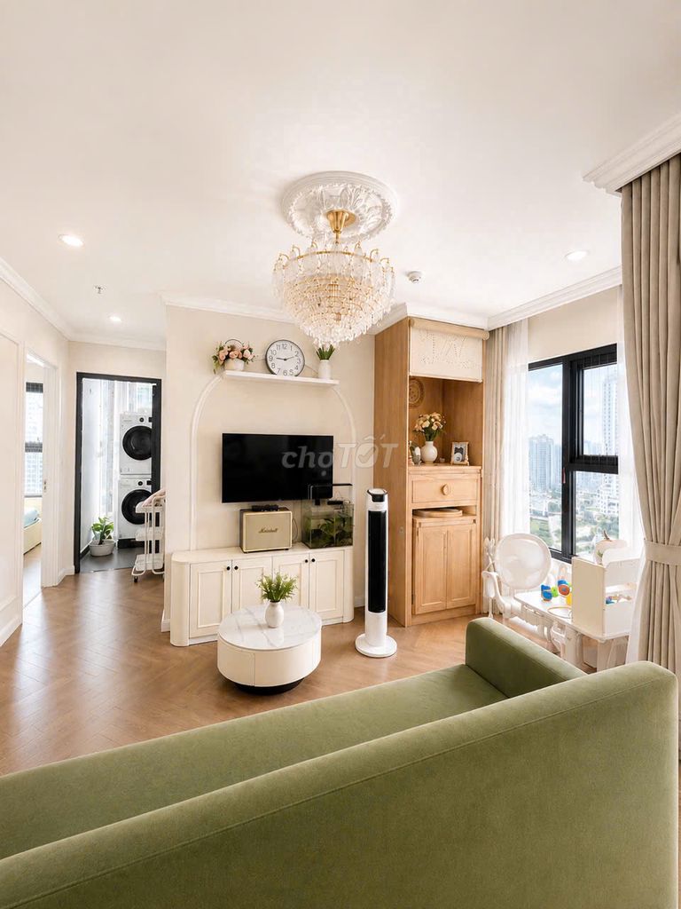 Nhà đẹp giá đẹp căn góc 2n2+ , giá 4ty8 , đủ đồ, 64m,Vinhomes Smart 