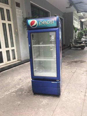 Tủ mát Pepsi khoảng 300 l còn đẹp hình thực tế