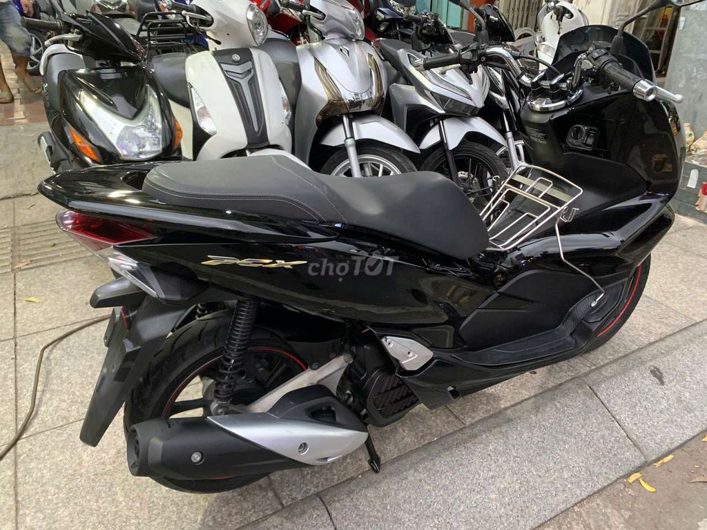 Honda PCX 125 2020 Черный Состояние 90%