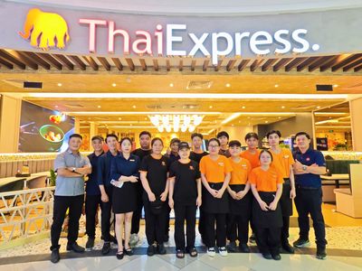 TUYỂN BẾP/PHỤC VỤ NHÀ HÀNG QUẬN 1,7,8,10, BÌNH TÂN