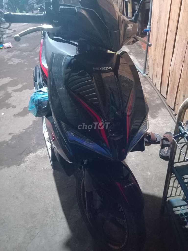 Xe zin máy zin.võ zin.màu đen nhám mới 95%. Mua bán Xe máy tại Huyện Kế Sách Sóc Trăng được đăng bởi Cai Nguyen hình 3