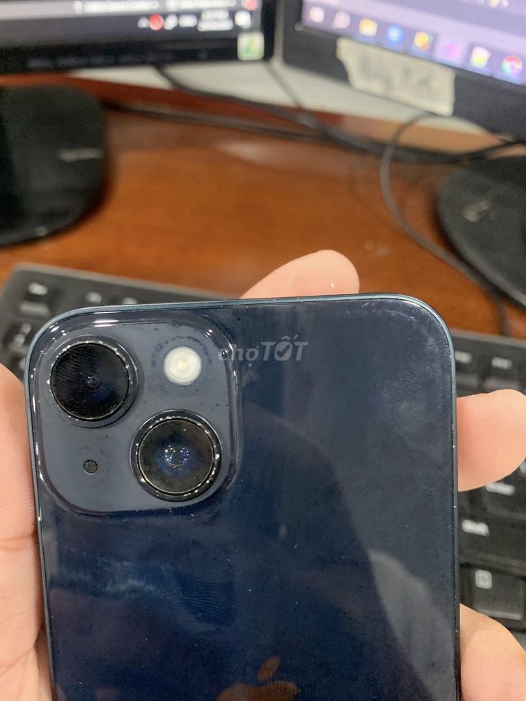 Apple iPhone 14 128GB Xanh đậm. Mua bán Điện thoại tại Quận 6 Tp Hồ Chí Minh được đăng bởi Yue Satoo hình 1