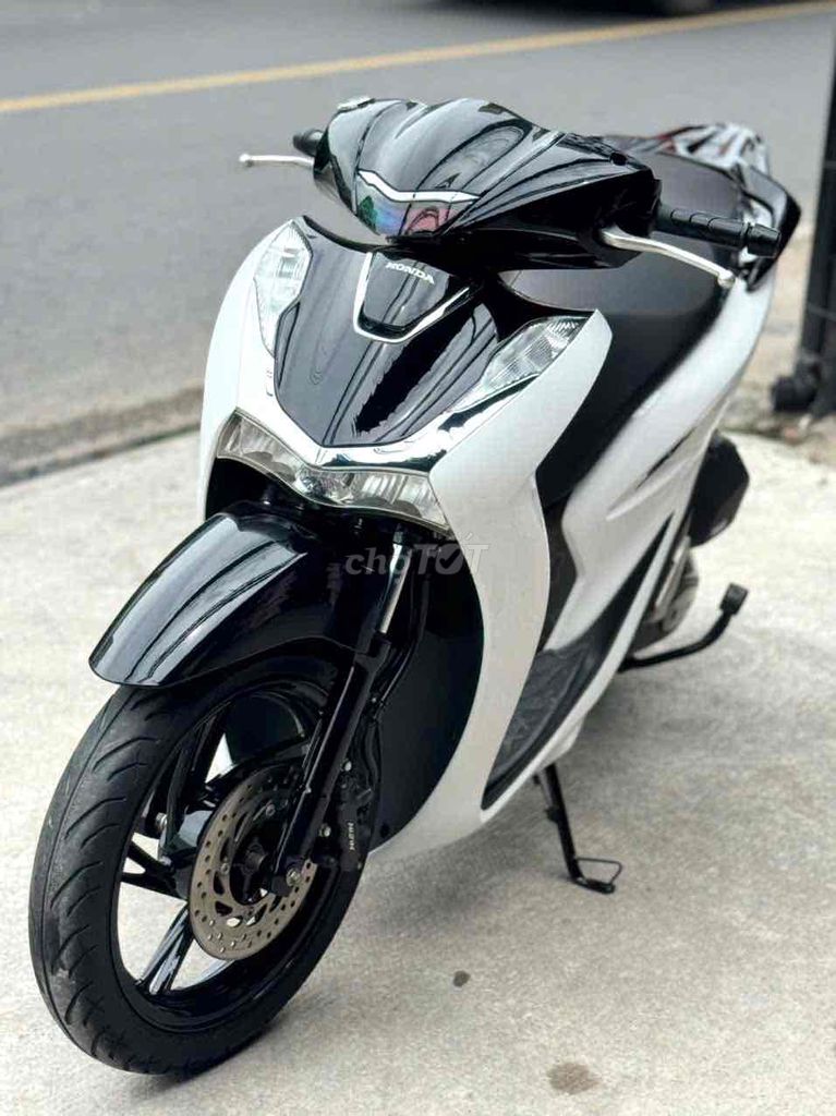 Honda SH 125i Sporty 2022 с ПТС